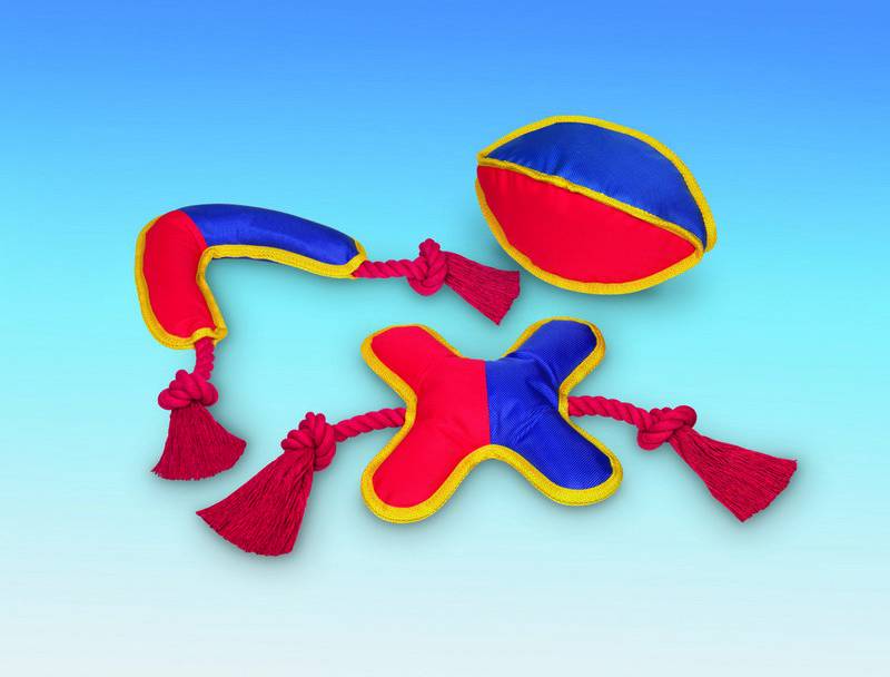 TAFF TOY BOOMERANG WITH ROPE, 24 X 33 CM
